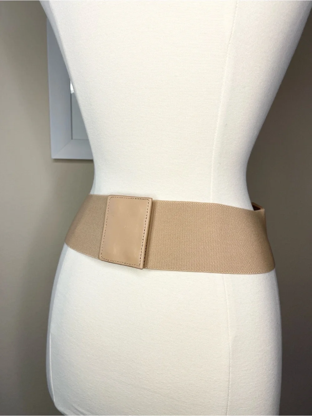 BCBGMaxAzria sculpted wide